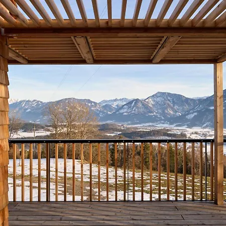 Rosenholz Ferienhaeuser *