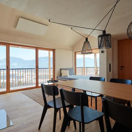 Rosenholz Ferienhaeuser Alpesi faház Köttmannsdorf